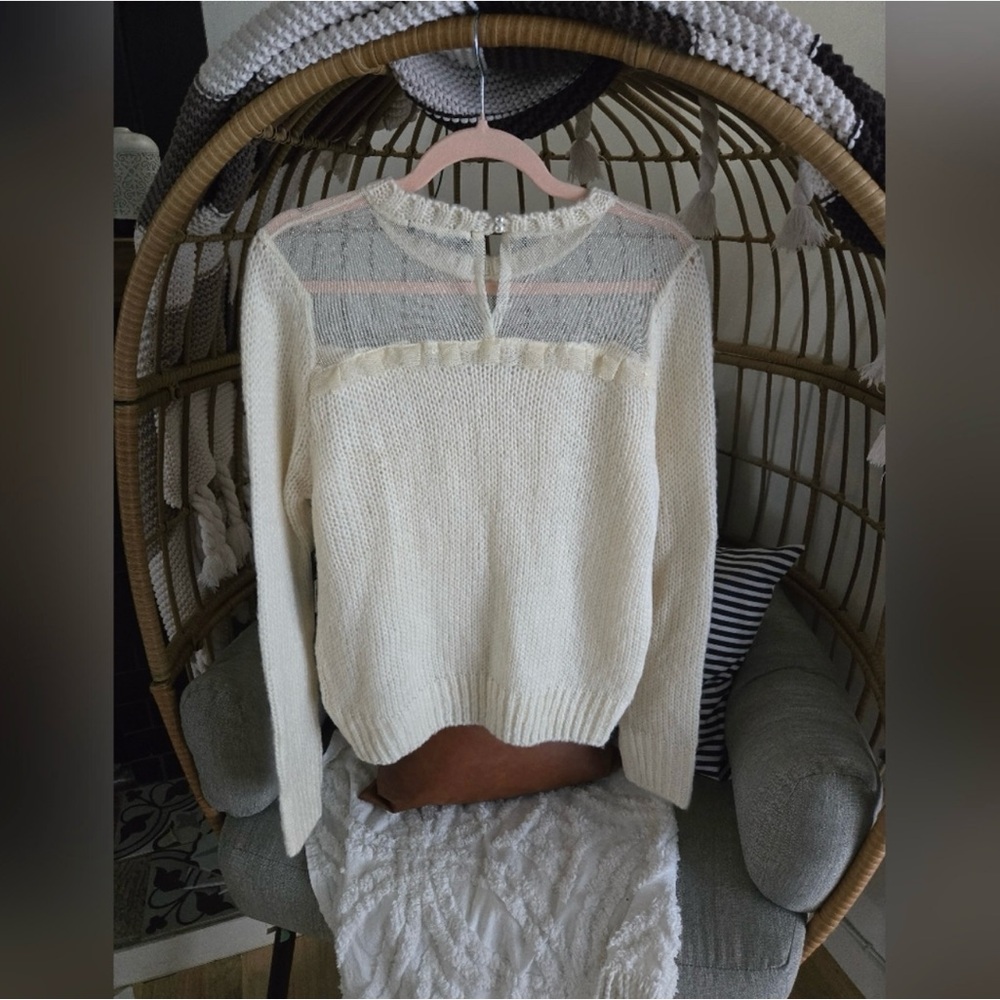 NWT BLACK TAPE_ COTTAGE CORE LACE ACCENT SWEATER